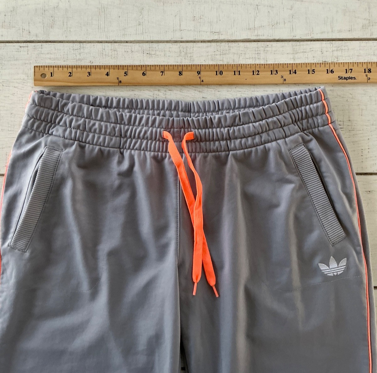 Women’s Vintage Y2K Adidas Stripe Trefoil Warm Up Track Pants Size L Low Rise