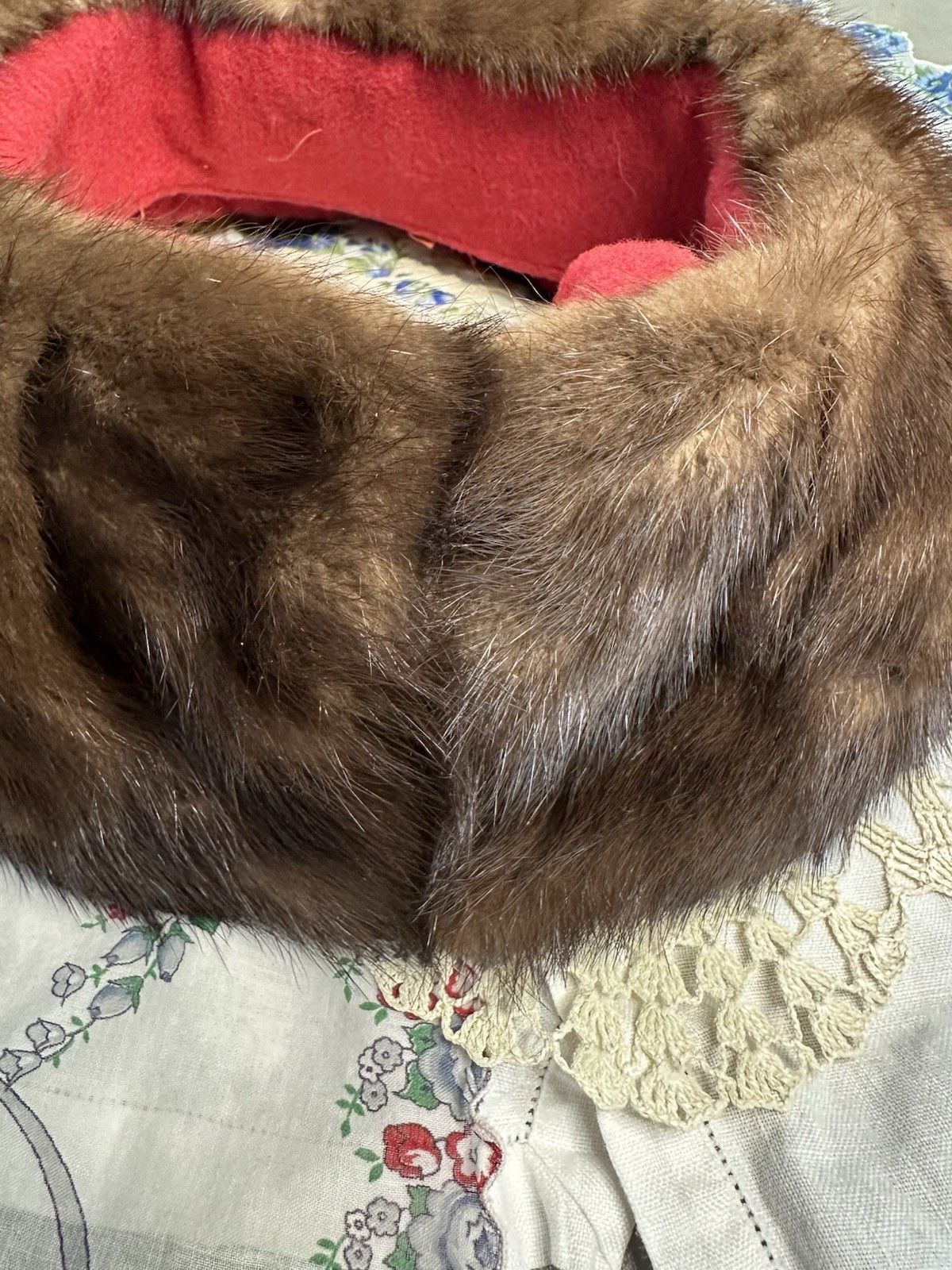 Vintage 1950s Mahogany Genuine Mink Fur Collar Scarf Stole Red Wool Backing