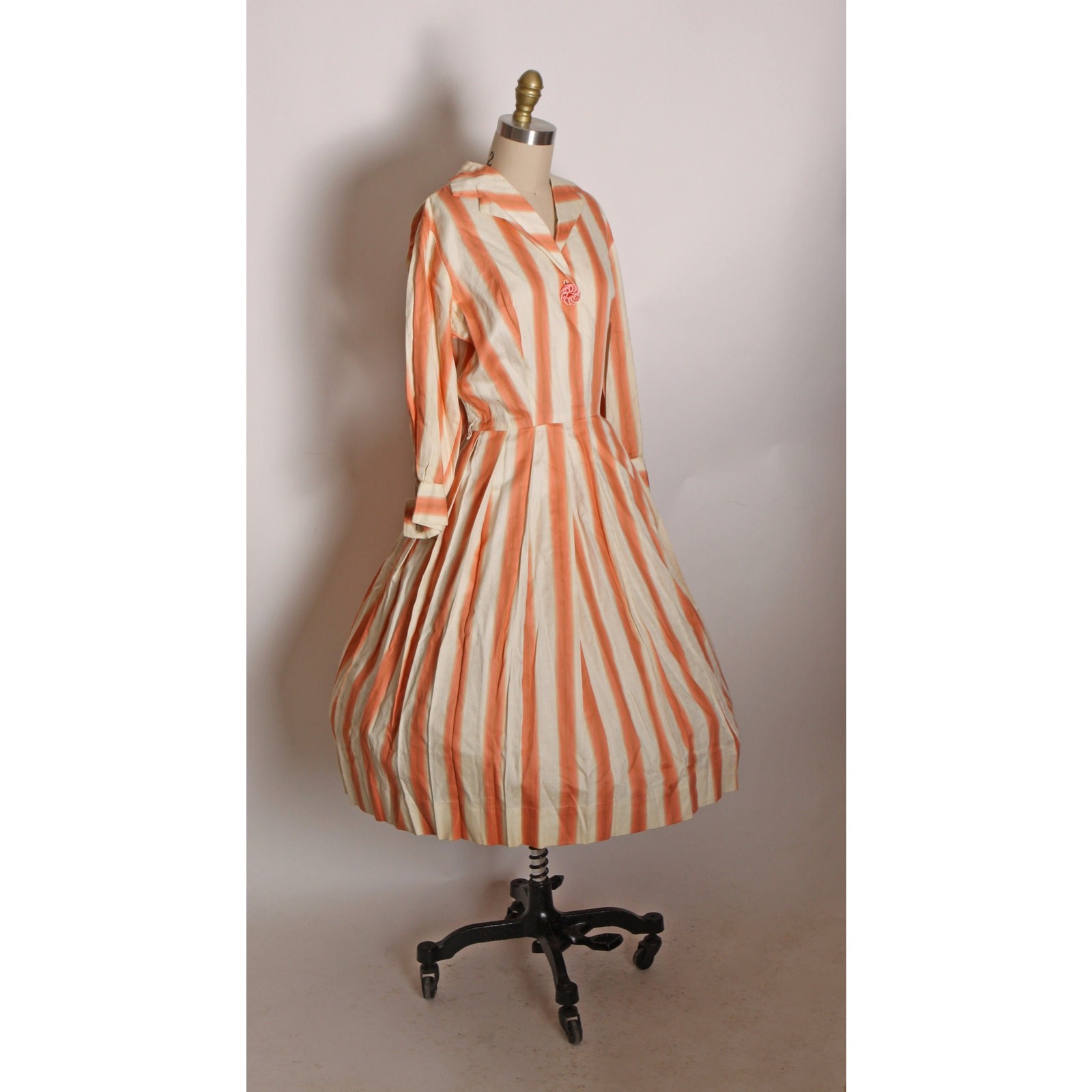1950s Peach Pink Tan Cream 3/4 Length Sleeve Fit and Flare Dress by Julie Miller