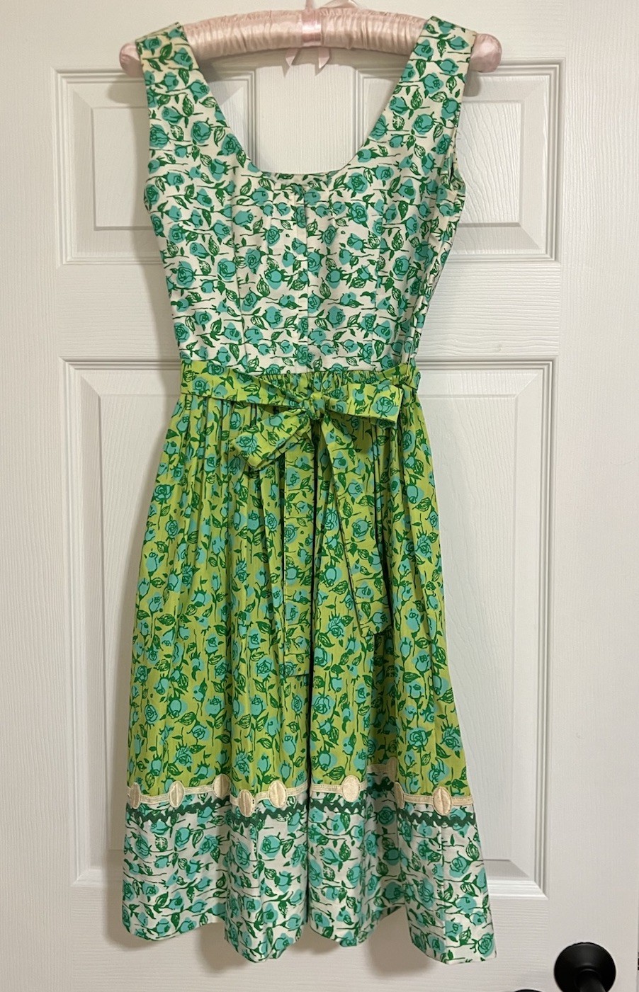 Vintage 1960s Lilly Pulitzer Dress Blue & Green Florals Rickrack Trim Tie Back