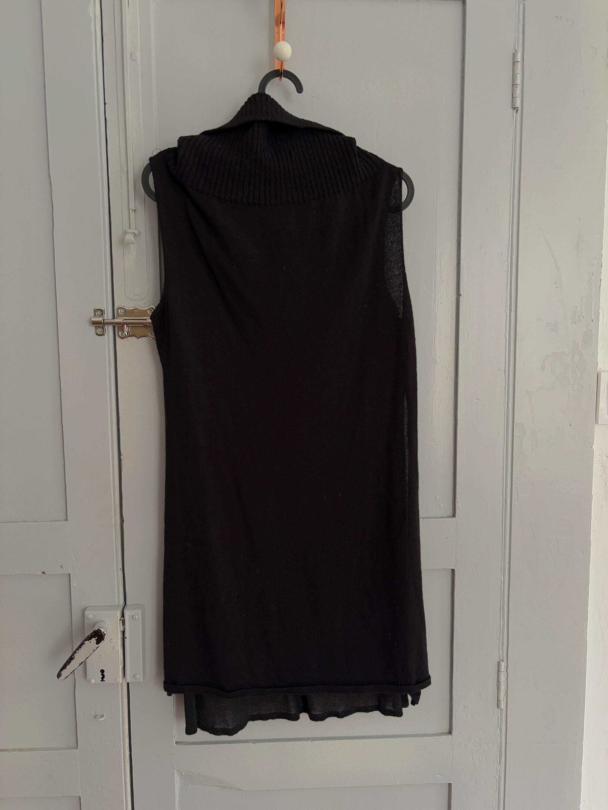 Black Sarah Pacini Turtleneck Tunic Top – Minimalist High Neck Wool Blend
