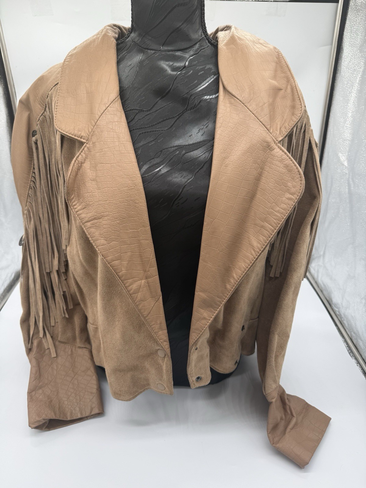 G-III Leather Fashions Beige Leather Fringe Jacket Size L
