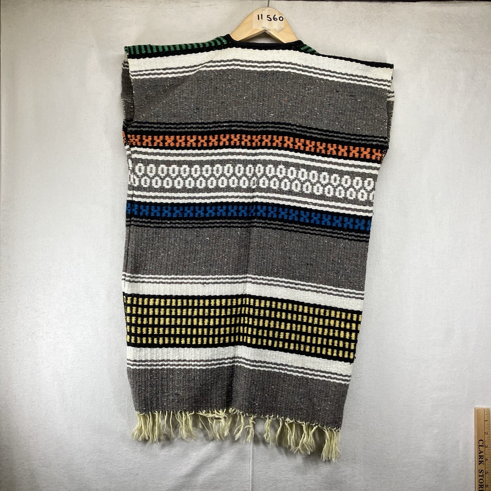Vintage Mexican Blanket Vest Poncho Serape Jacket Fringe w Pockets 38×31 Medium