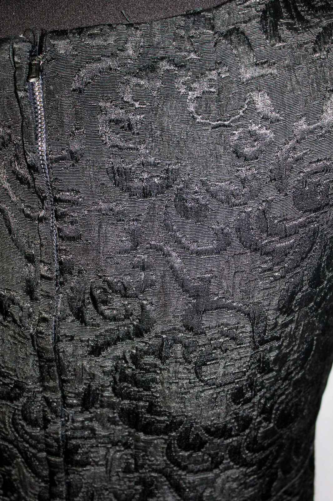 VINTAGE 1960’S BLACK RAYON FLORAL BROCADE RHINESTONE BELT COCKTAIL DRESS SIZE 6
