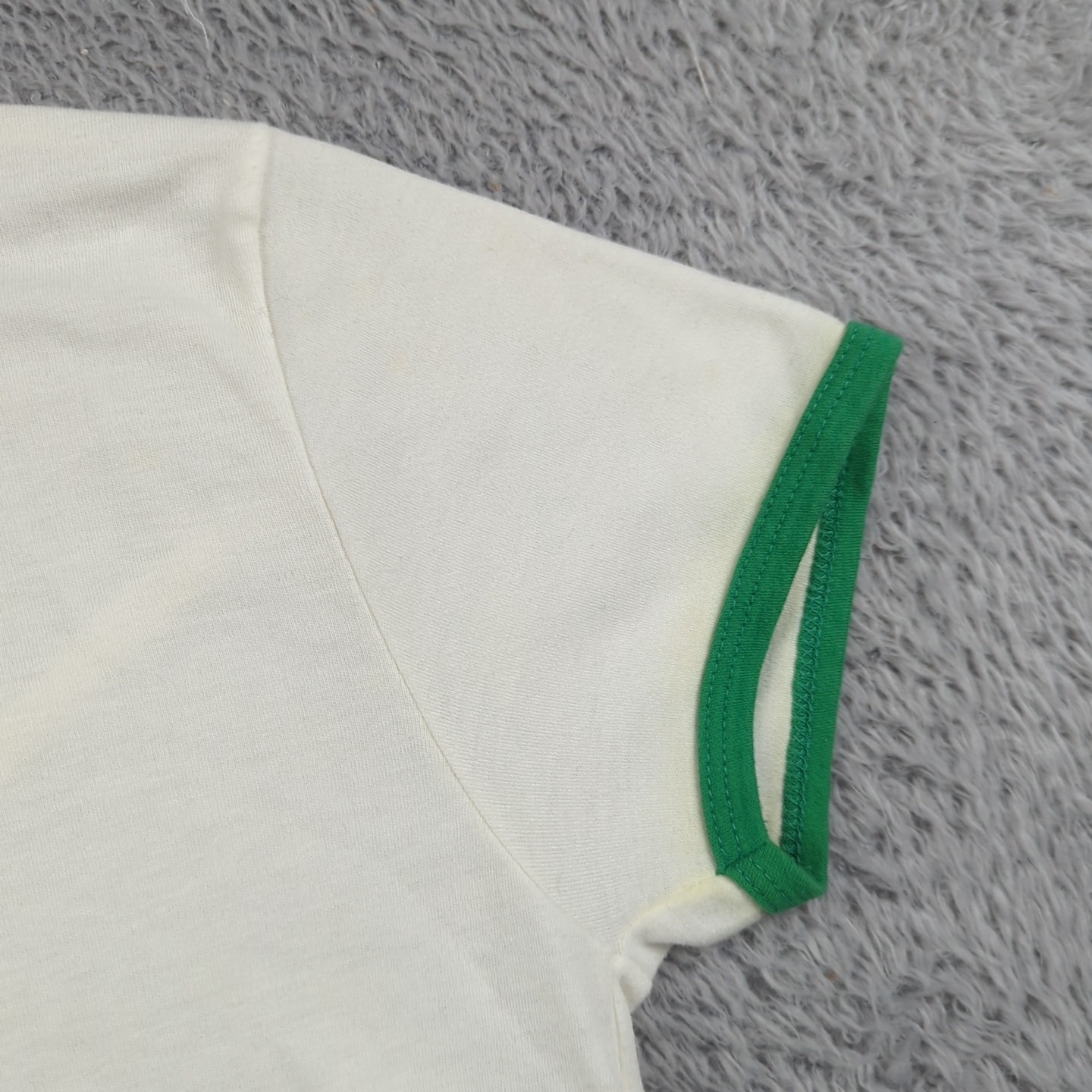 Vintage 1970s T Shirt Womens 44 White Green Trim Cotton Blend Patchwork