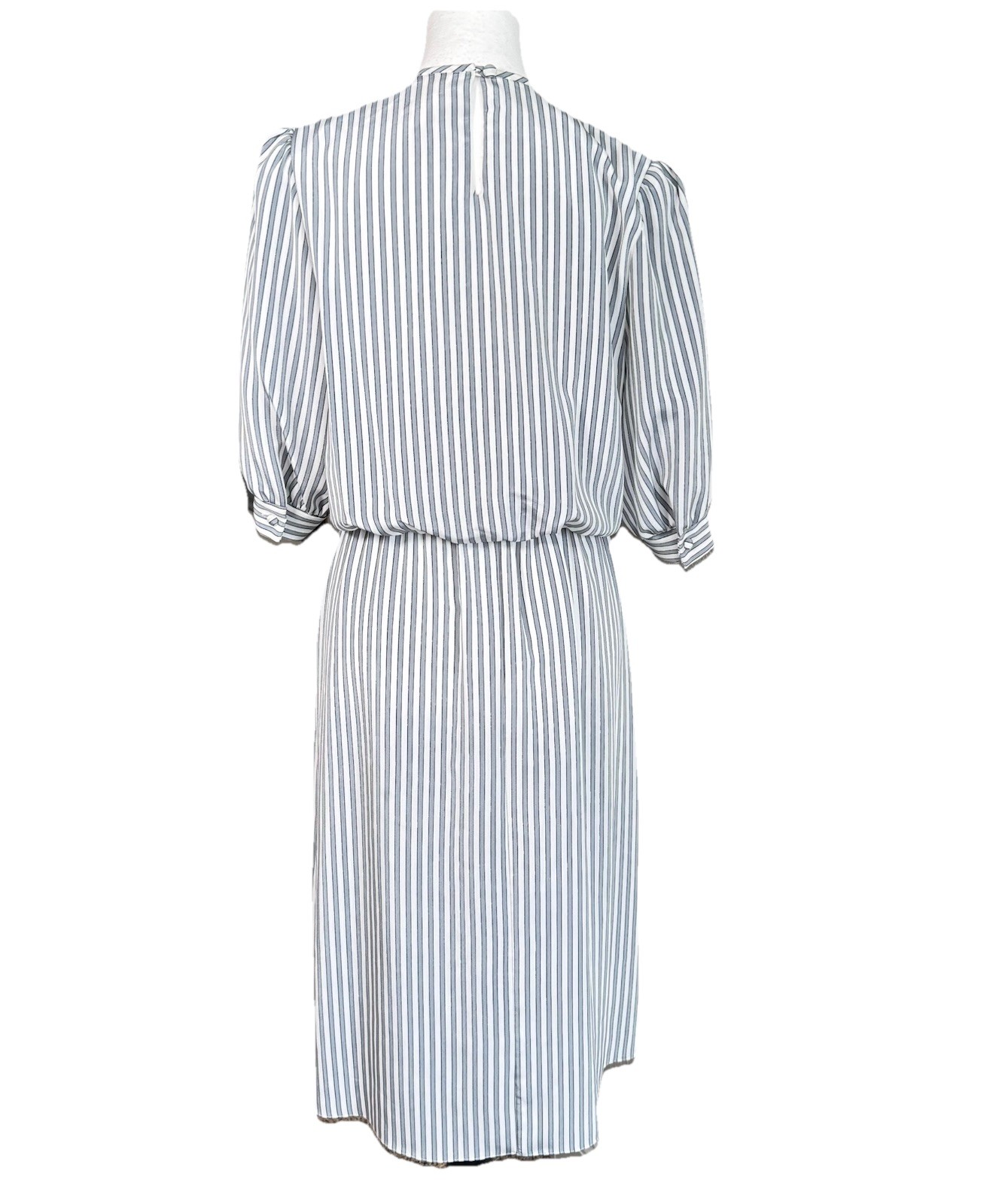 Monica Richards Vintage 80 Pinstripe White Gray Midi Dress 10P Pleated Secretary