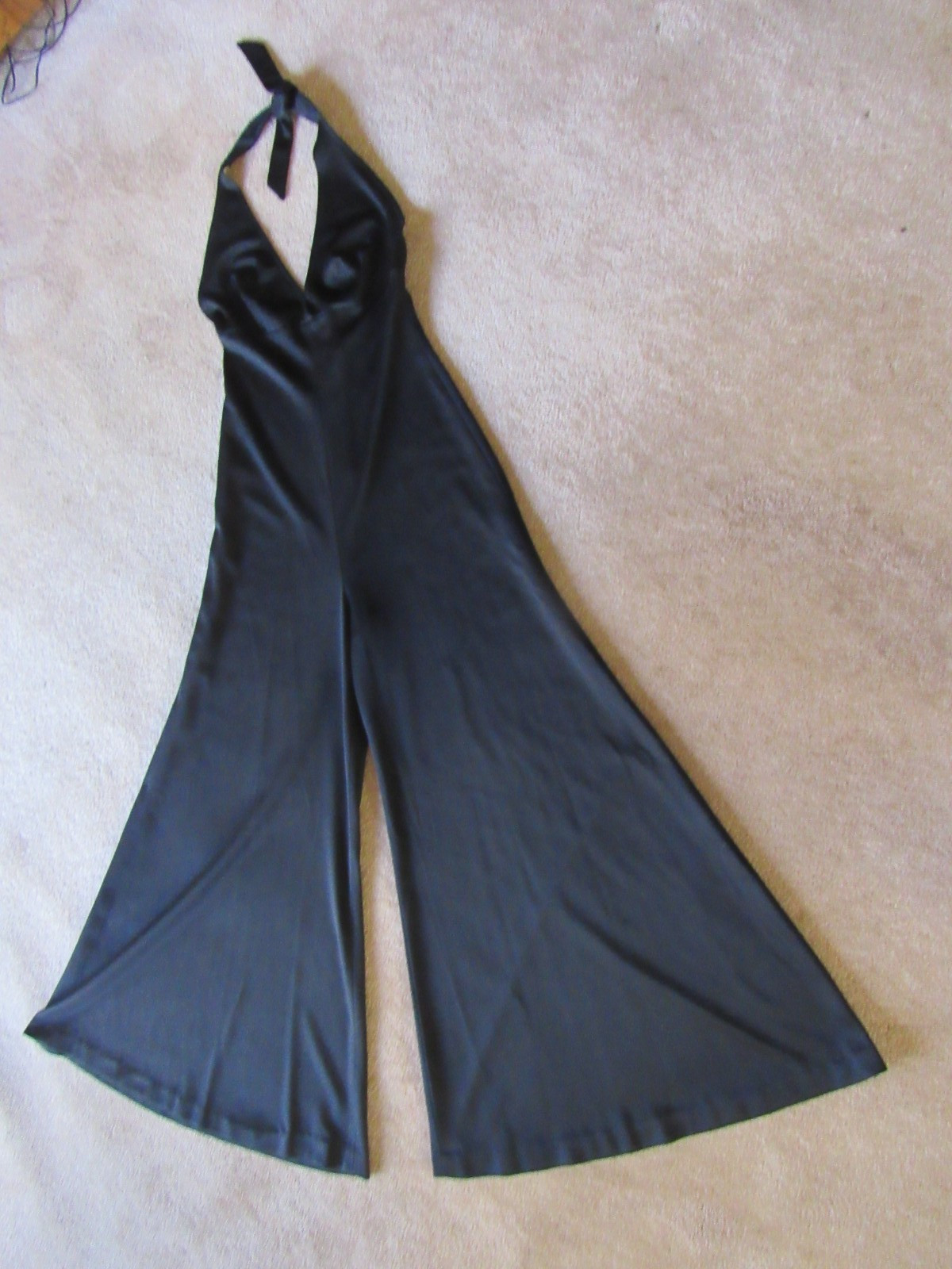 VTG ESTIVO Palazzo Pant Jumpsuit BLACK/Tie Neckline-100% poly-70’s/80’s Size 7