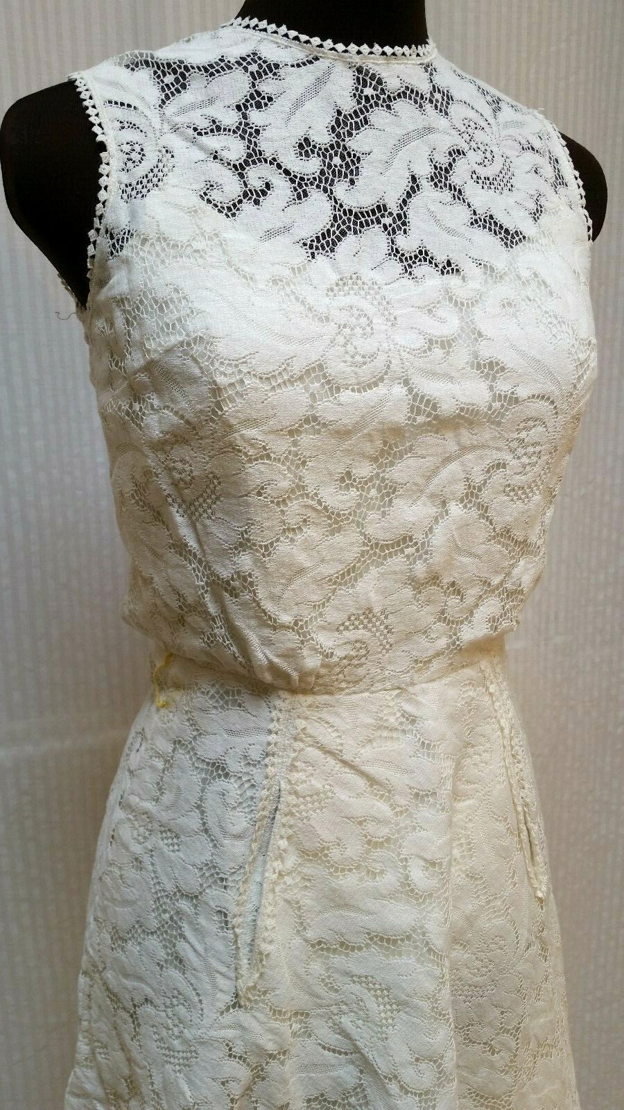 Vintage JUNIOR SOPHISTICATES ORIGINAL WHITE LACE DRESS – Size XXS