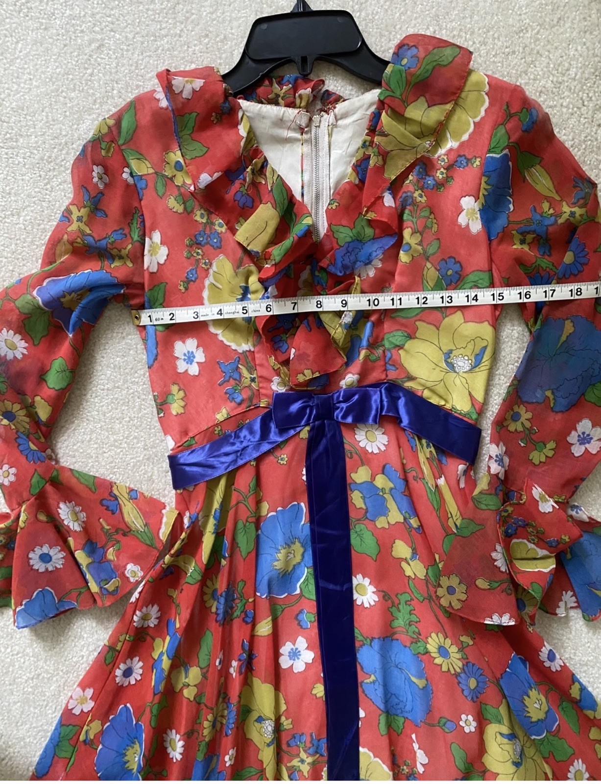 Fabulous Vintage 70’s Floral Long Gown Ruffle Detail VTG 10/Small Red w Blue