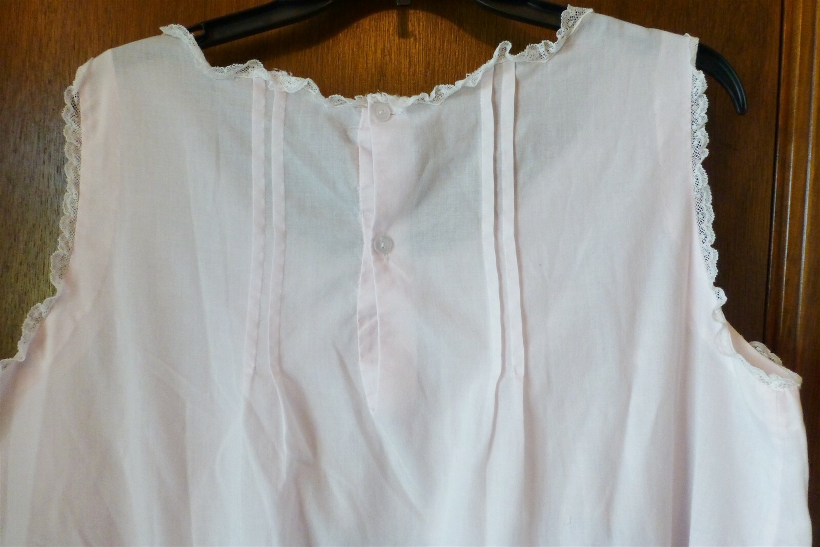 VTG HORCHOW Pink Sleeveless Long Nightgown Women L EUC Lace Embroidery Tucks
