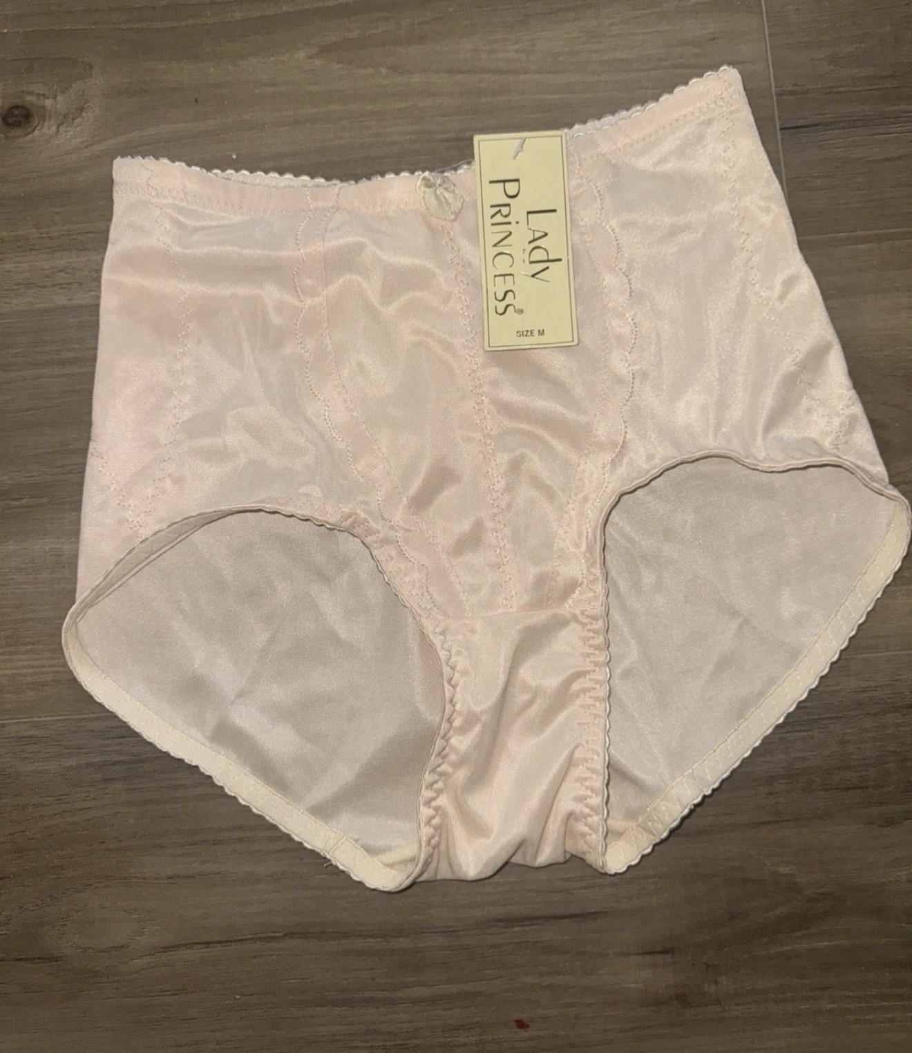 NWT Vintage Lady Princess High Waist Size M Inside Pocket Polyester Spandex
