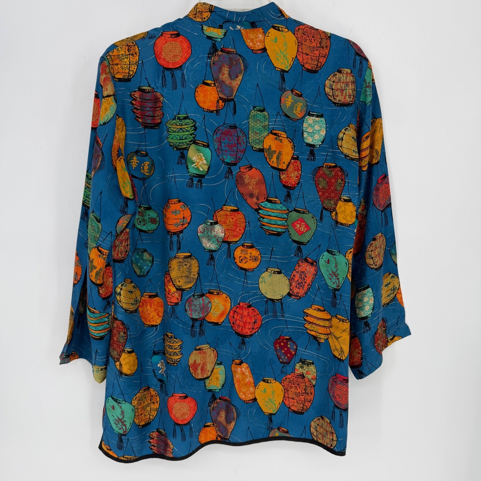 Chicos Design Vintage 100% Silk Chinese Lantern Print Blouse Blue Size 1