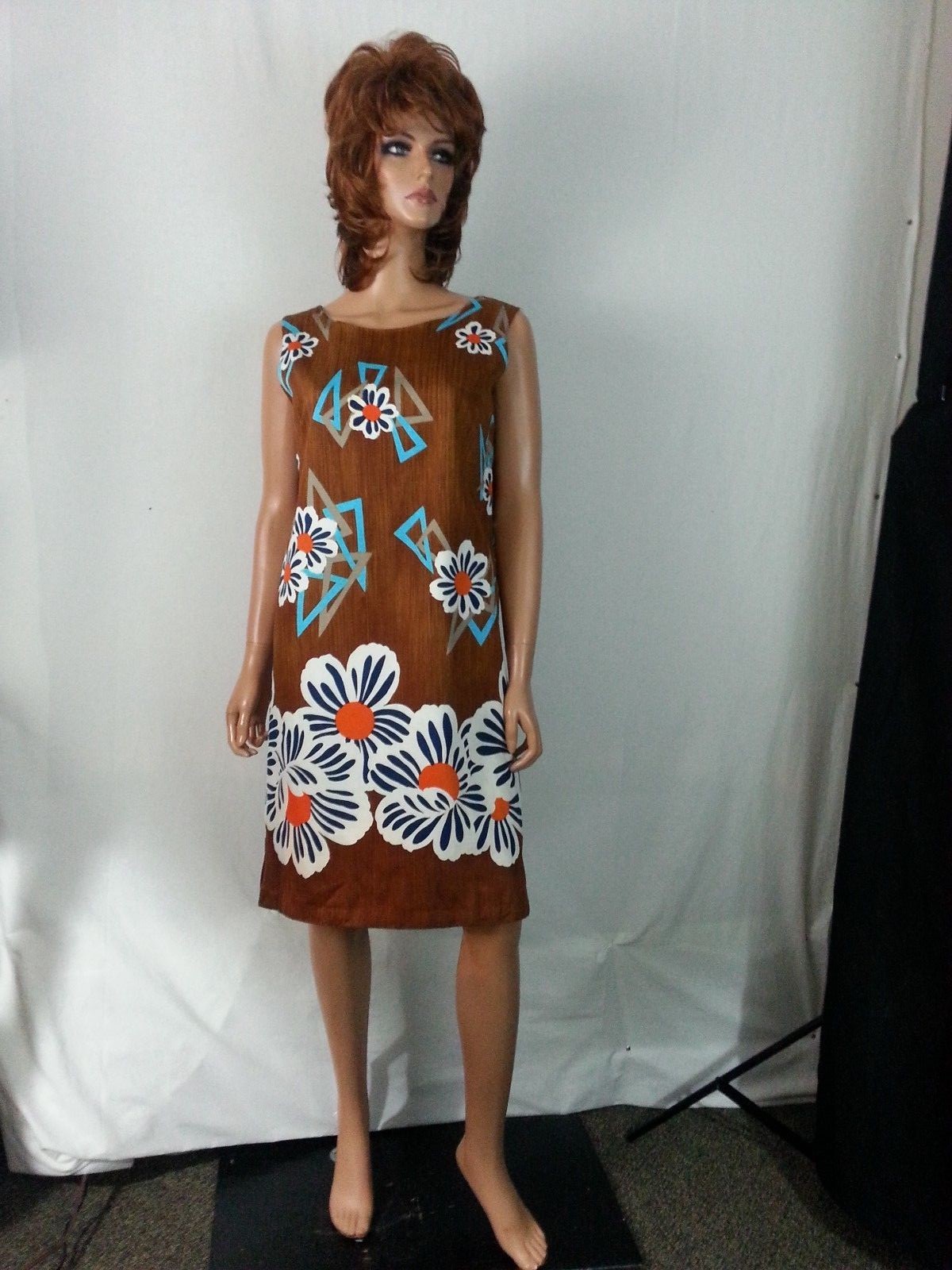 VTG 60s Screen Printed Shift Dress Brown White Orange Big Flowers Japan M/L
