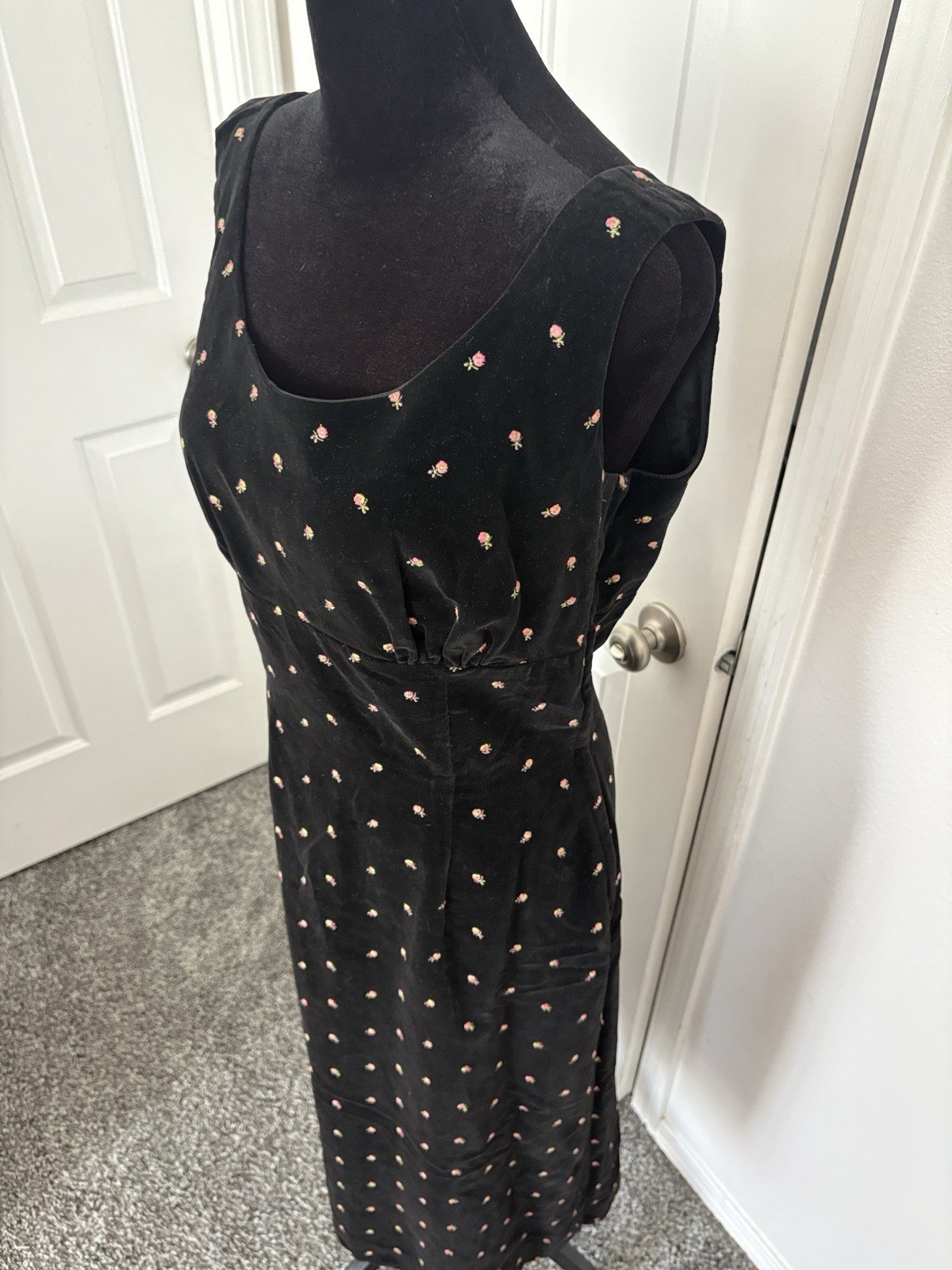 Jo Collin’s Vintage Black Velvet Midi Dress with Embroidered Rosettes