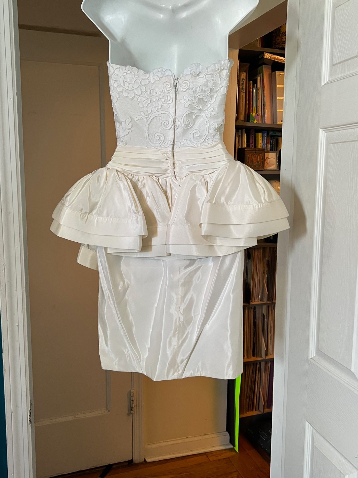 Vintage TADASHI SHOJI Lace and Taffeta Tiered PROM COCKTAIL DRESS 1980s NOS