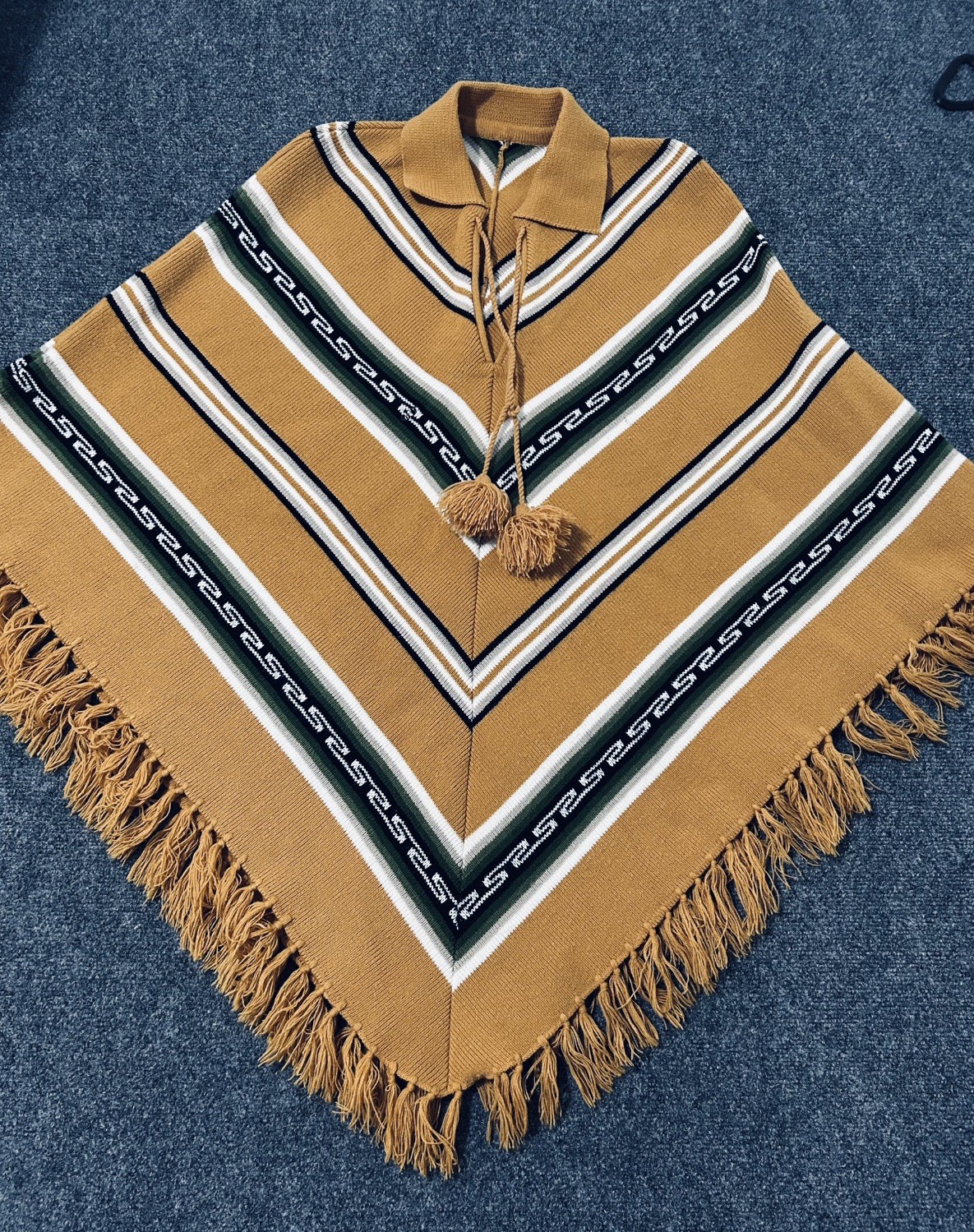 Vintage 70s Poncho Shawl w/ Fringe Hippie Boho one size Black w/ Stripes
