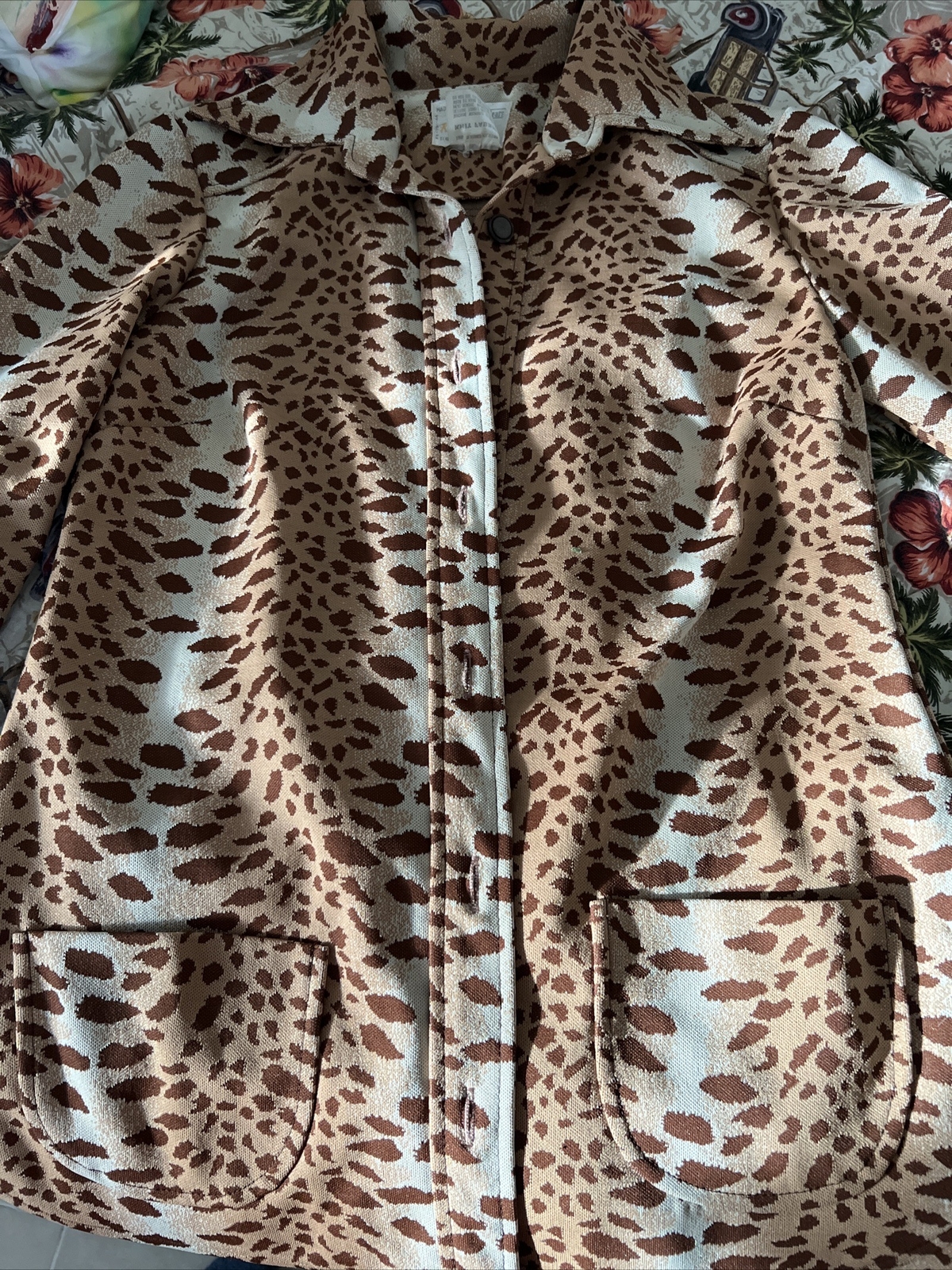 Vintage 1960s Animal Print Knit Top Boutique Brown Cheetah Button Up Sz 14 Sears