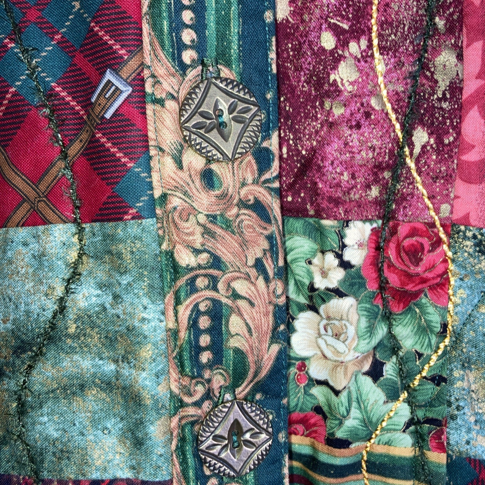 Vtg Womens Patchwork Quilt Jacket Handmade Small Pockets Red Green Gold Buttons