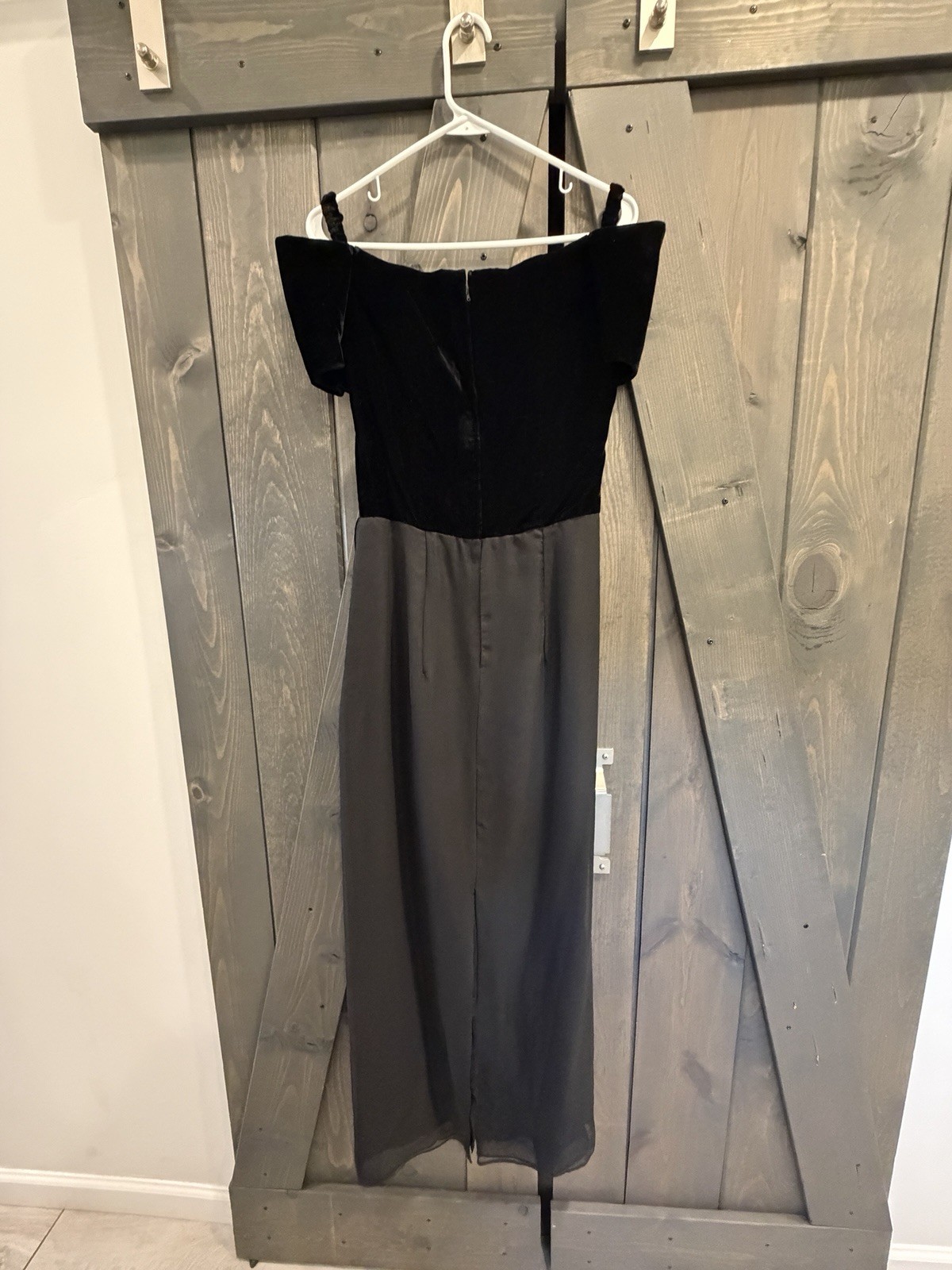 Classic Vintage Black Elegant Ball Gown, Made ILGWU.