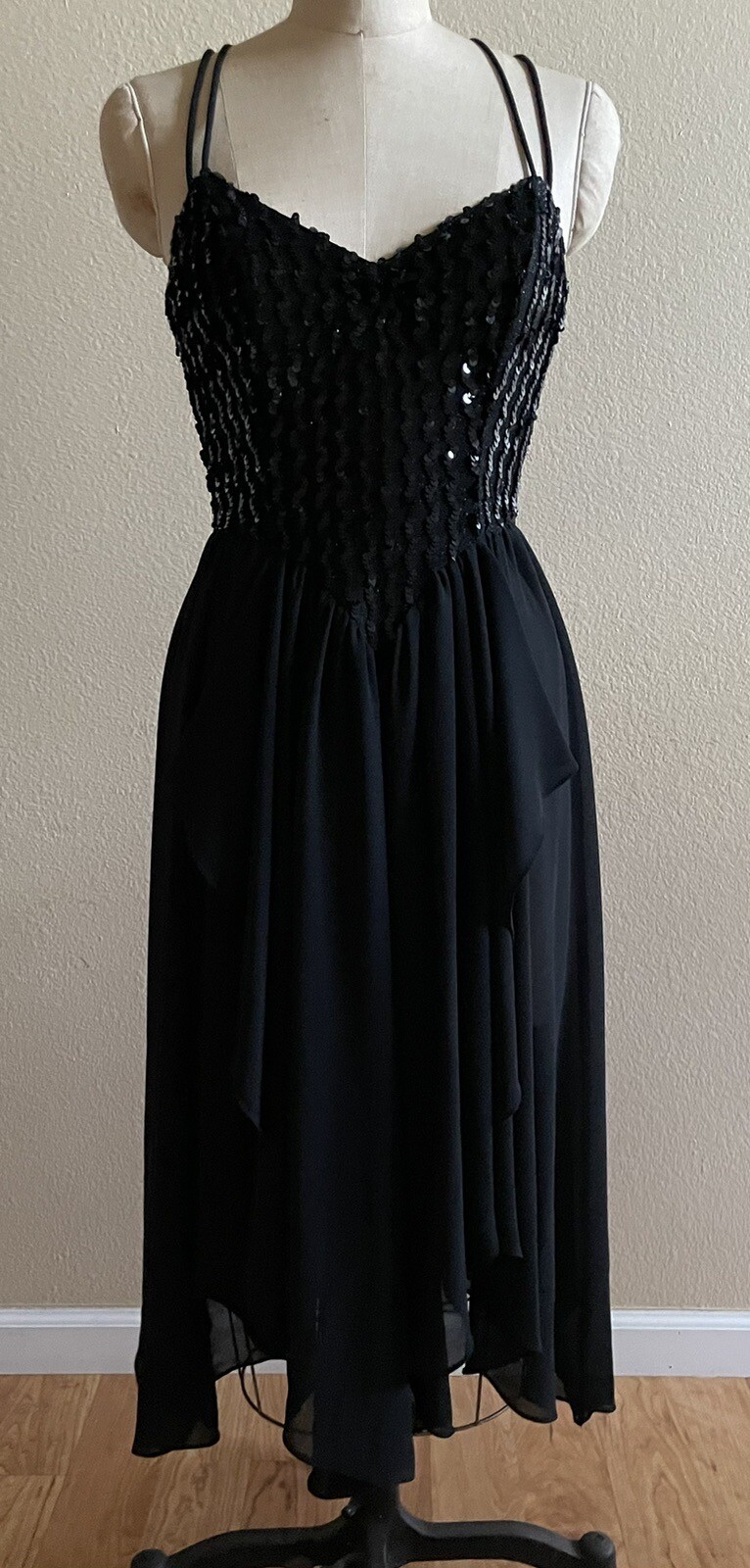 80’s Climax David Howard sz 7/8 Black Sequin open back waterfall skirt EUC Dance