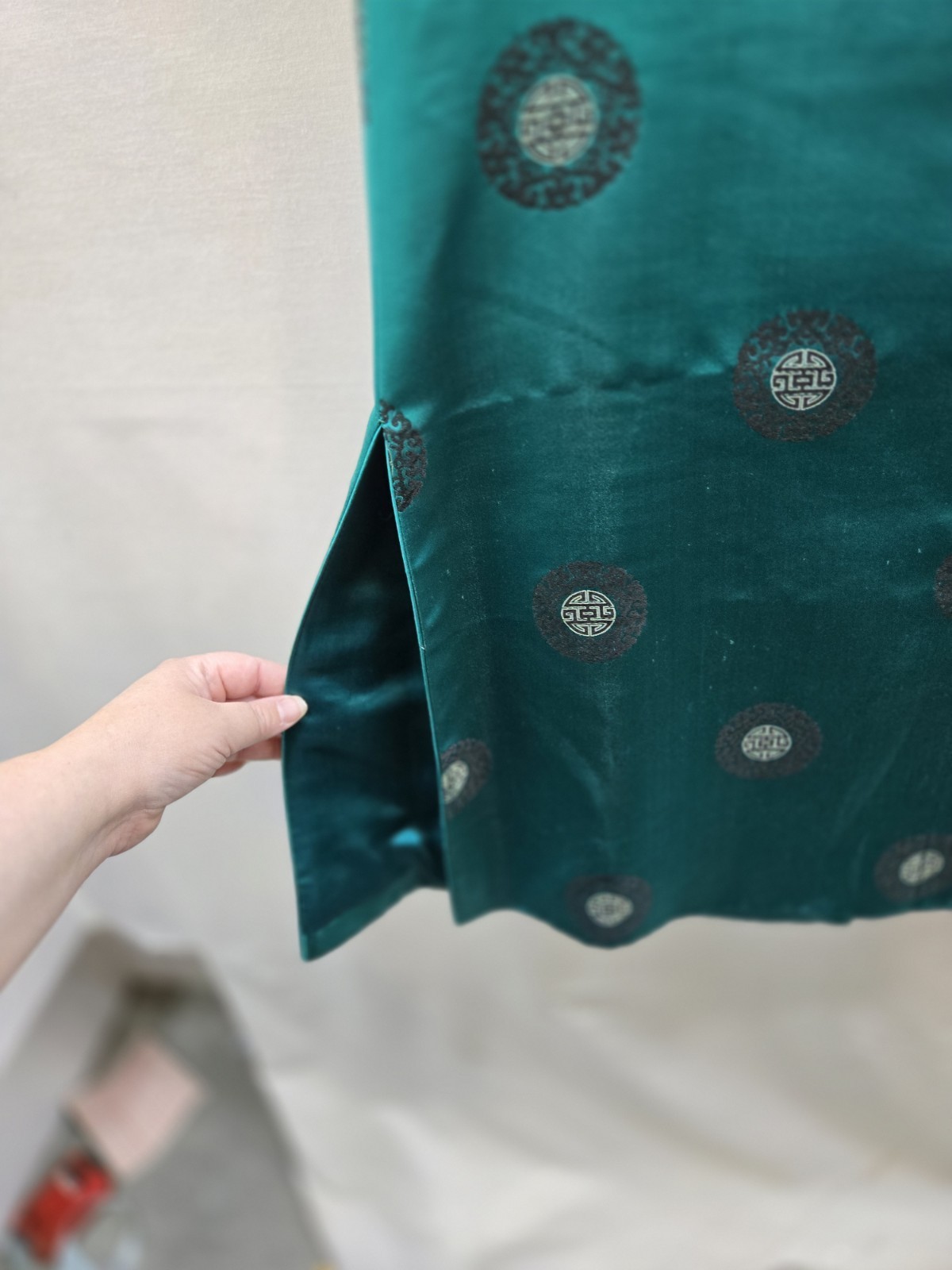 Vintage Ying Tai Ltd Peninsula Hotel Hong Kong Hilton Silk Robe Dressing Gown M