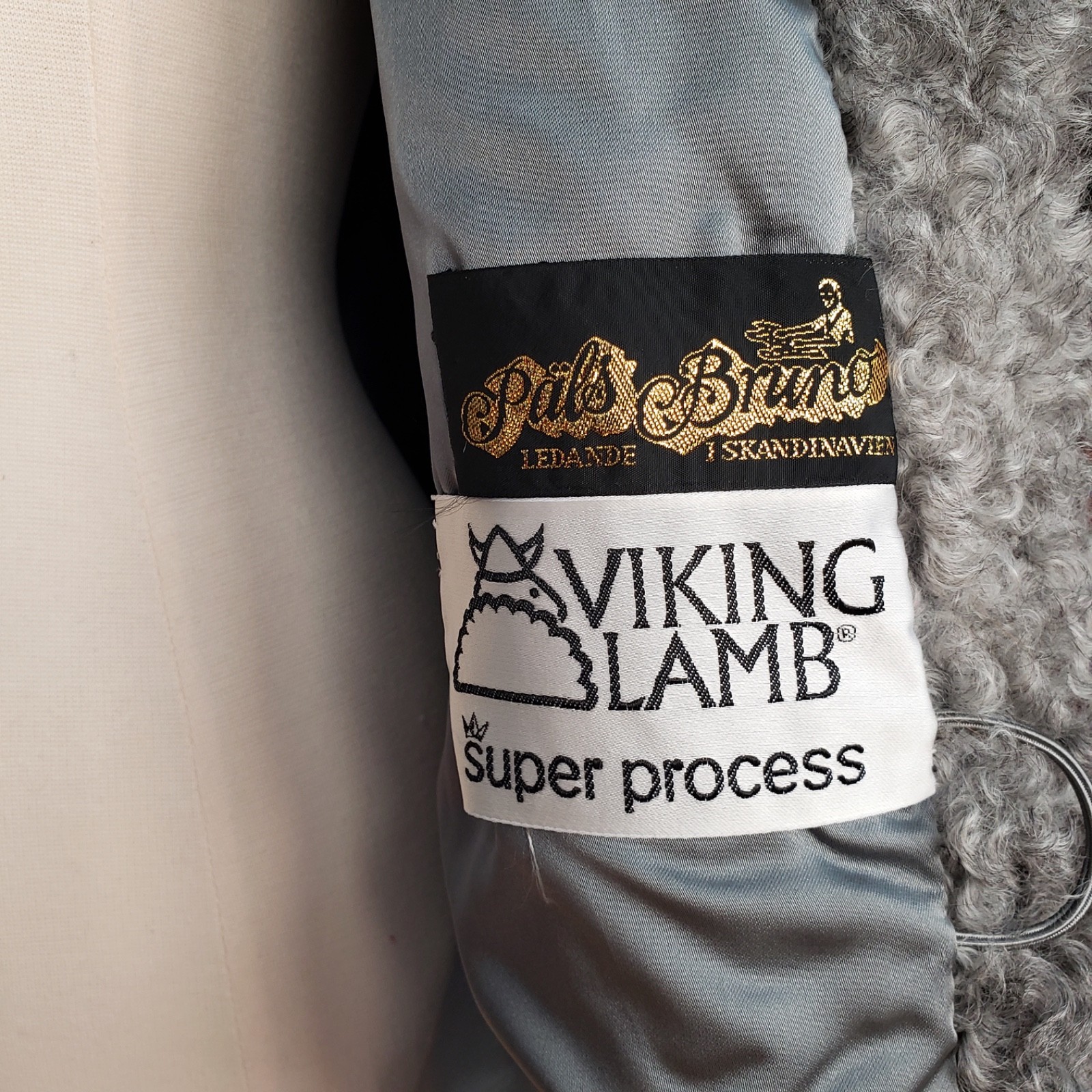 Vintage 50s Gray Greige Curly Viking Lamb Hooded Coat L EUC RARE