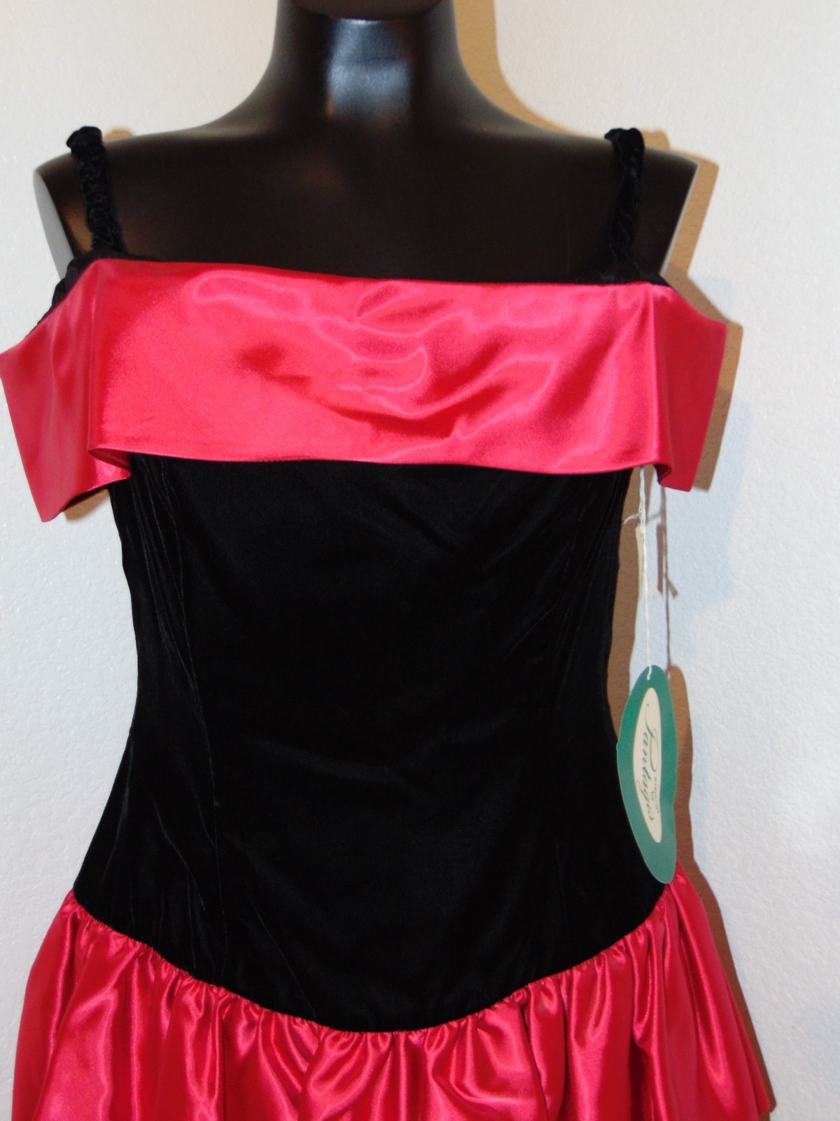 Vtg 1980s Red Satin & Velvet Dress in sz 11/12 by Pantagis