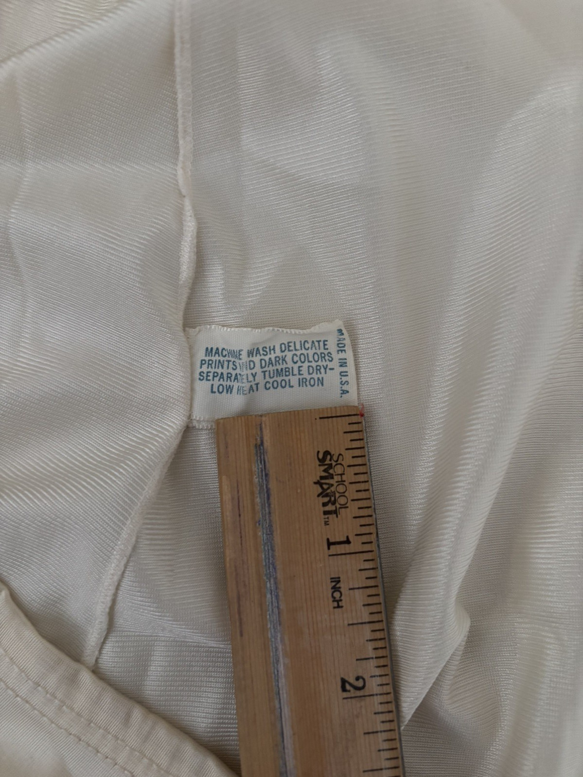 VTG VANITY FAIR*TAN NUDE A-LINE LACE TRIM NYLON HALF SLIP*