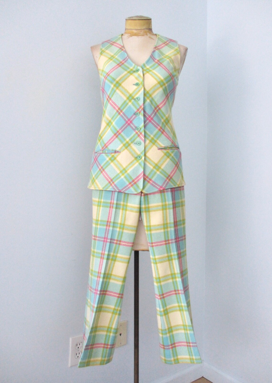 Vtg 60s Mod Blue Pink Green Plaid 2-Pc Bell Bottom Flare Leg Vest Pant Suit 7