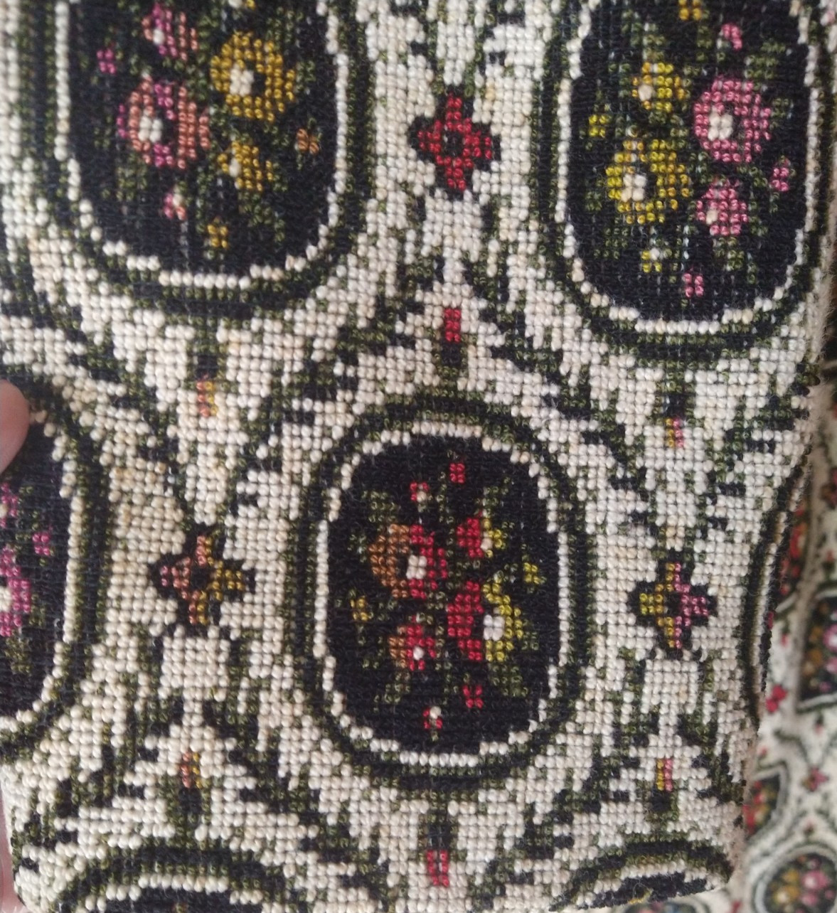 Beauty Custom Vintage 1960s L Medallion Floral Tapestry Lamb Contrast Maxi Coat