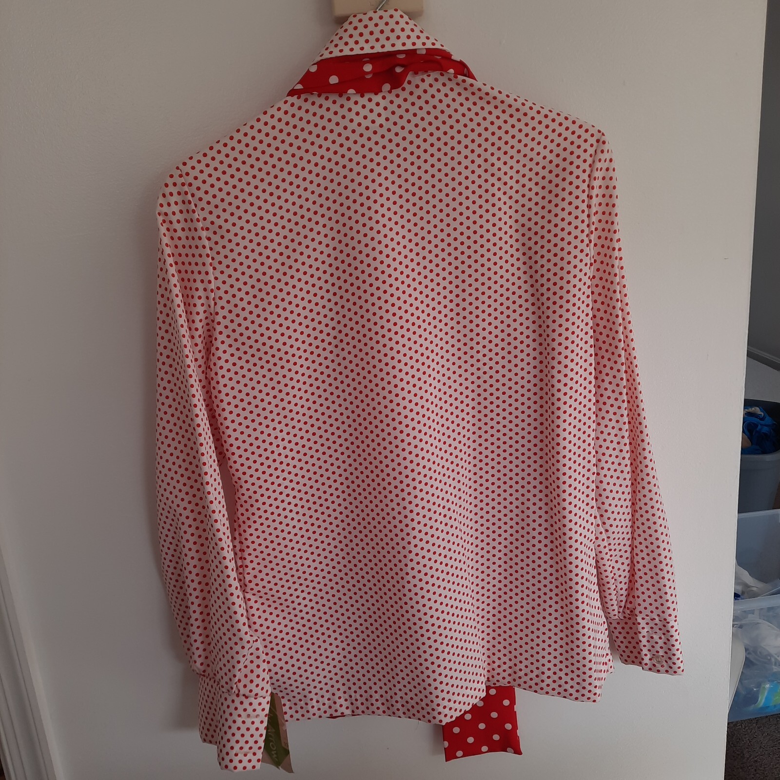 NWT! LADY ARROW SZ 10 Vintage 1970s Red Polka Dot Blouse With Tie Klopman Fabric