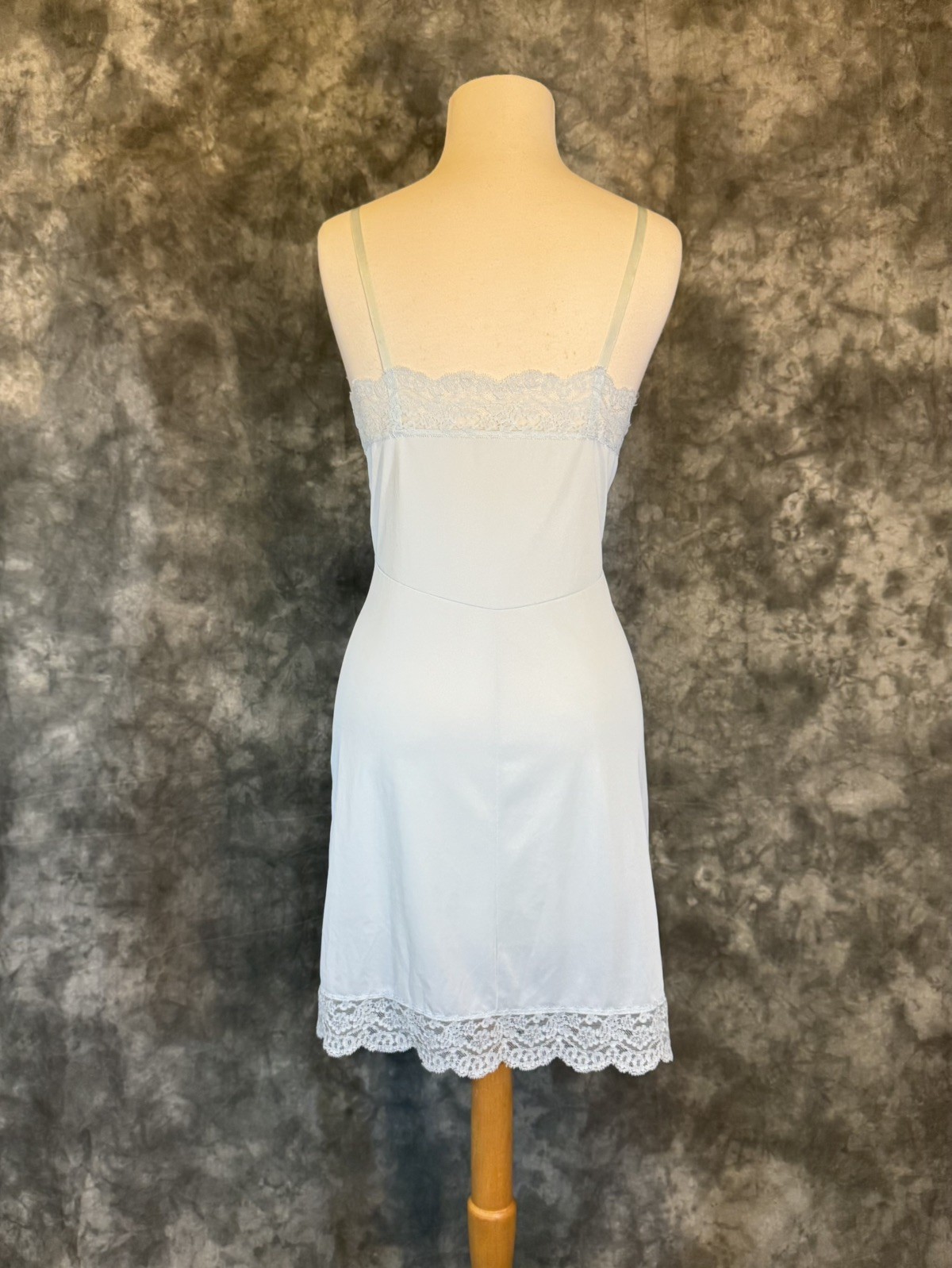 1960/70s VTG Vassarette Nylon Blue Full Slip w/ Chiffon &Lace 34