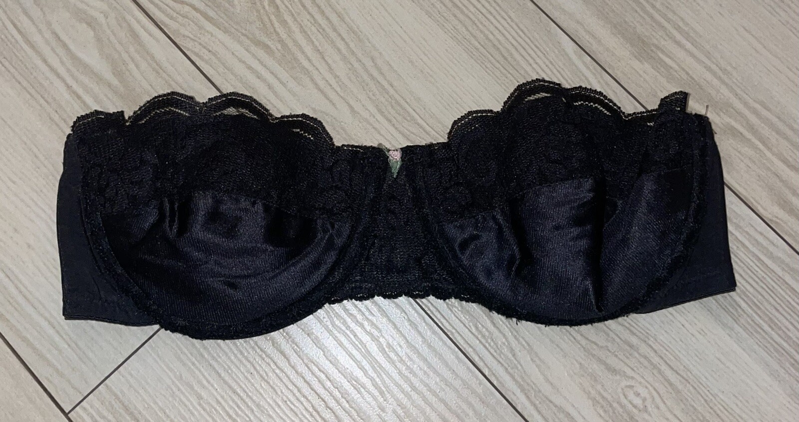 Vintage Chantilly Maidenform 7345 Strapless Bra Unlined UW Womens 34C Black