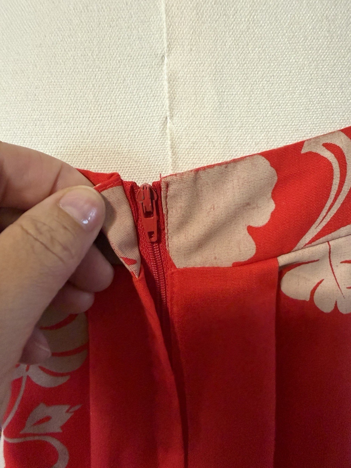 Vintage Andrade Honolulu Floral Hawaiian Maxi Dress Red EUC