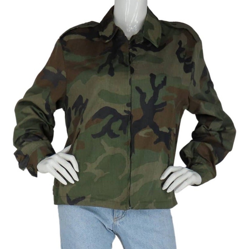 Retro Camo Jacket: Urban Explorer & Military Chic