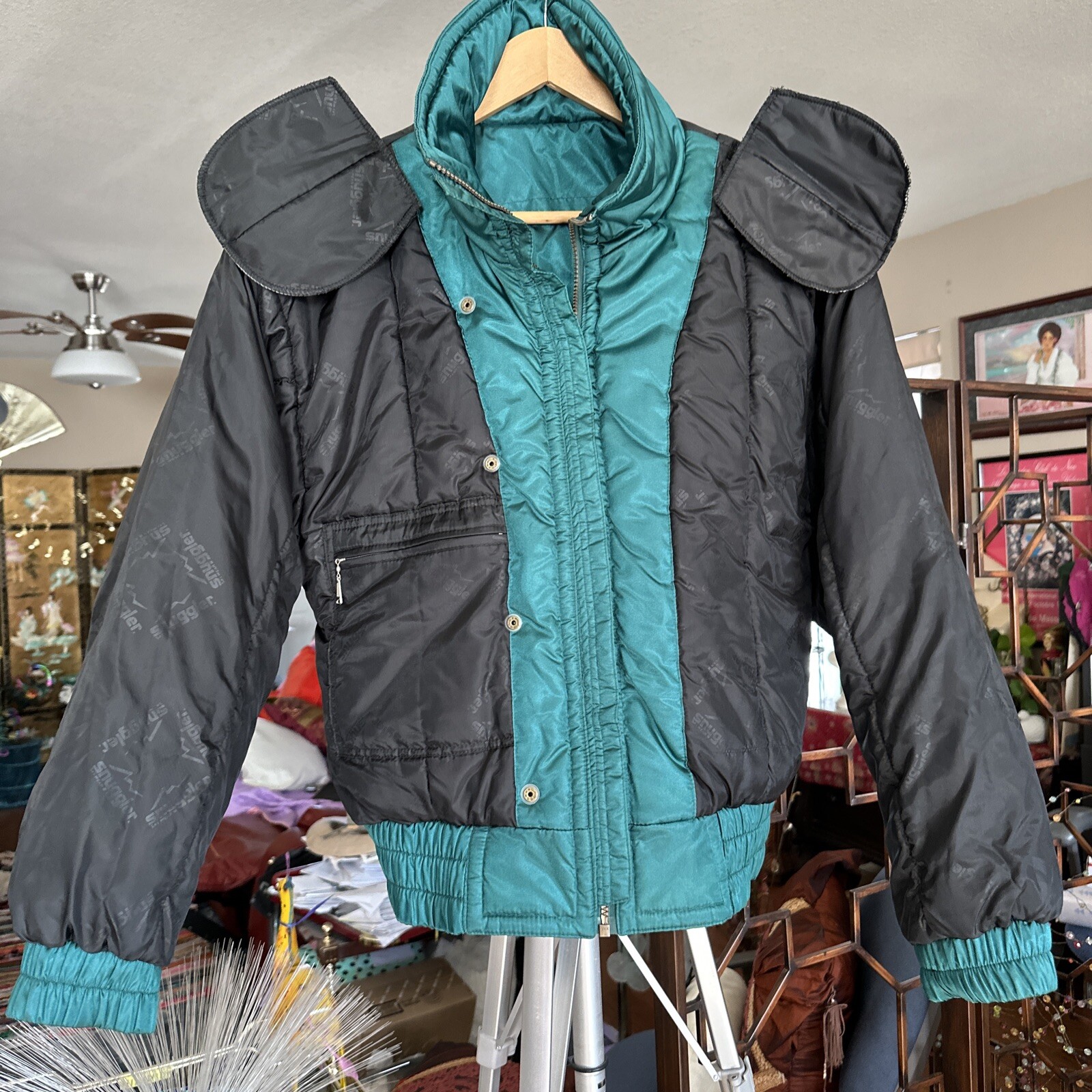Vtg Snuggler Ski Wear by Kaelin Mariah Parka Jacket Women’s Size 10 Embroidered