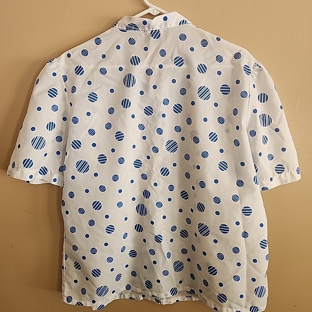 Vtg 70s Judy Bond Sheer Polka Dot Short Sleeve Blouse Dopamine Bright Button-Up