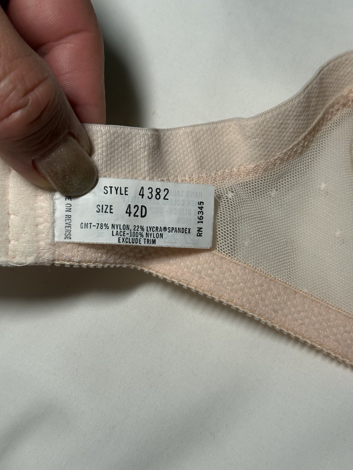 Vintage 1980’s Ladies Lingerie Pink Sheer Lace Unlined Bra Size 42D Style 4382