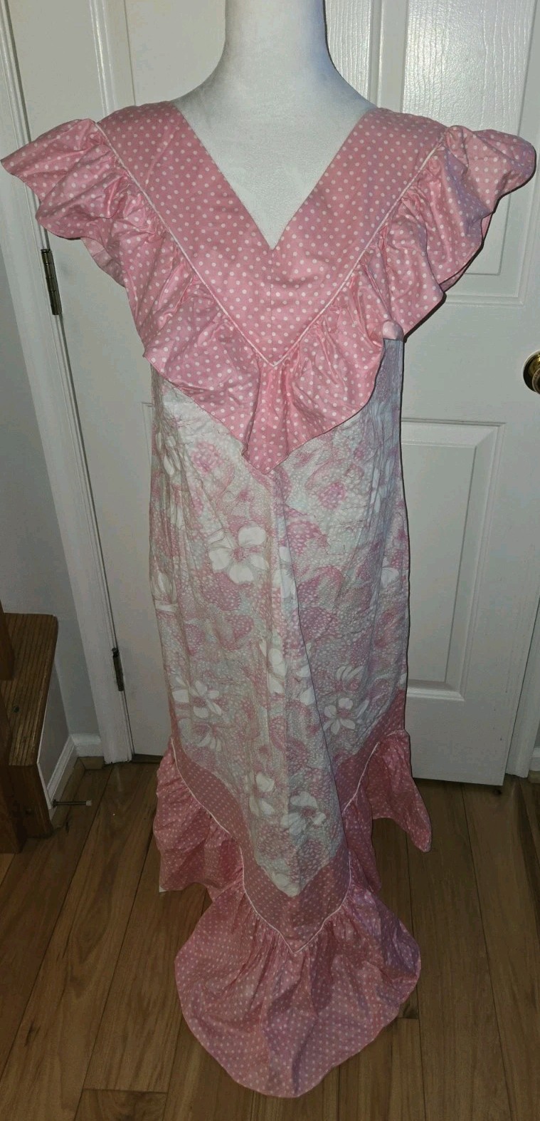 Vtg. Hilda Hawaii Maxi Dress Pink Teal Floral Polka Dot Hawaiian Muumuu 39 Chest