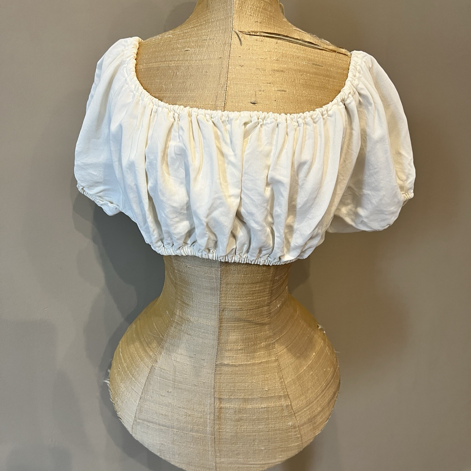 Vintage Victorian Crop Top Small Ivory Boho Hippie Ren Fair Stretch Bubble Hem