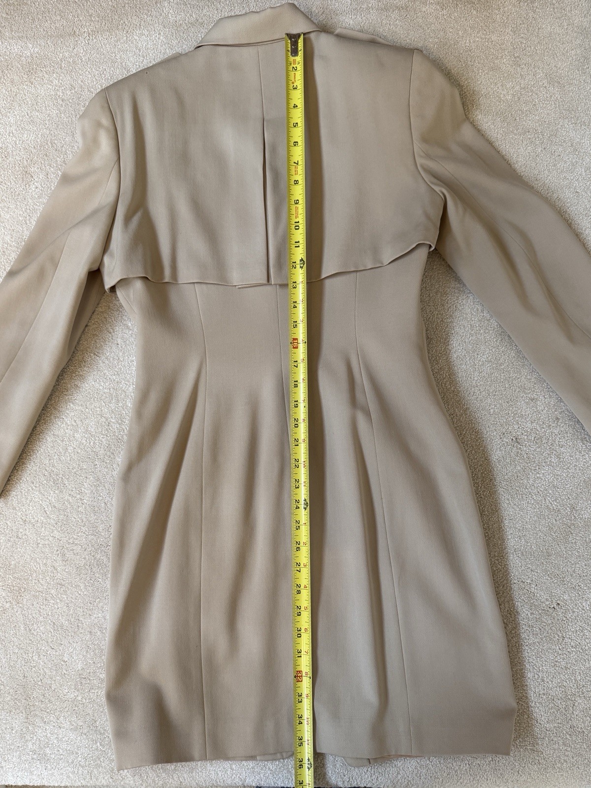 Vintage 1992 Tahari Petite Wool Beige Gabardine Coat dress Sz 8 Fully Lined READ