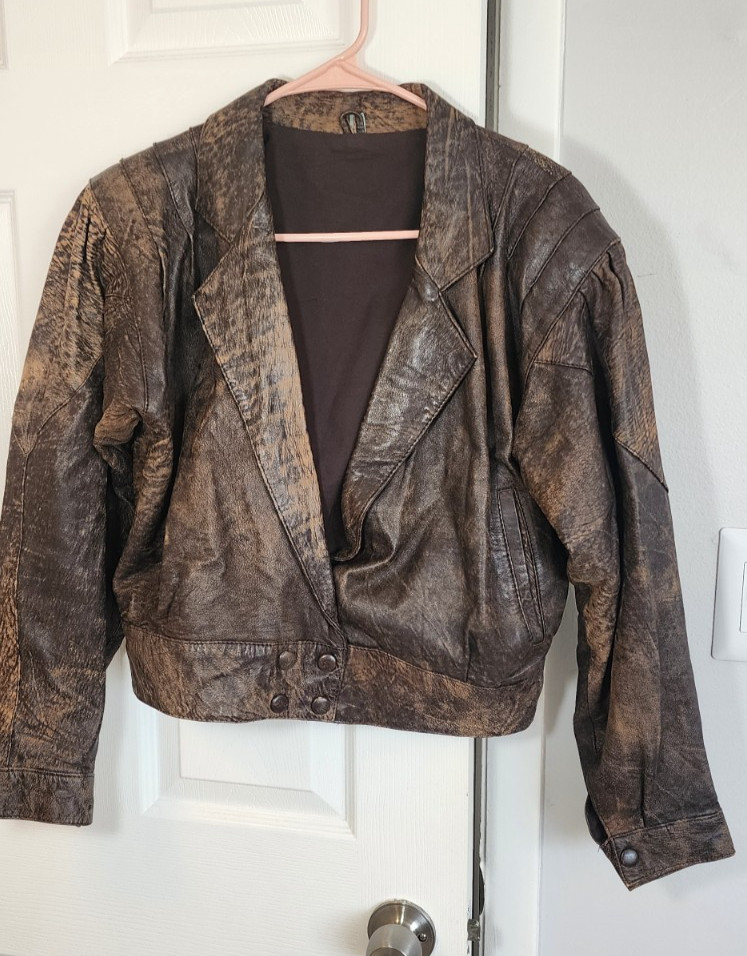 Yessica Leather bomber style jacket EU 40 US 8-10 brown distressed snap closure