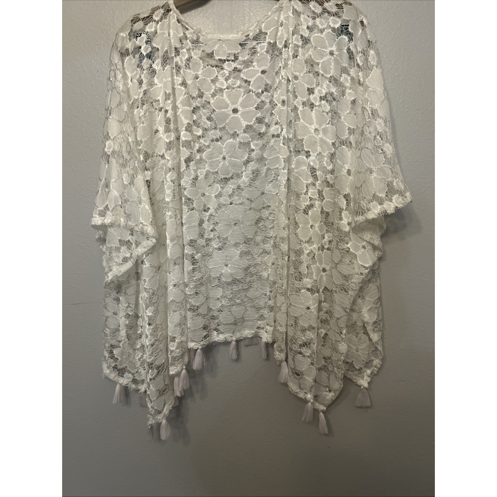 Womens Coverup White Croquet Top Tassels New York & Company Grannie Old Money OS