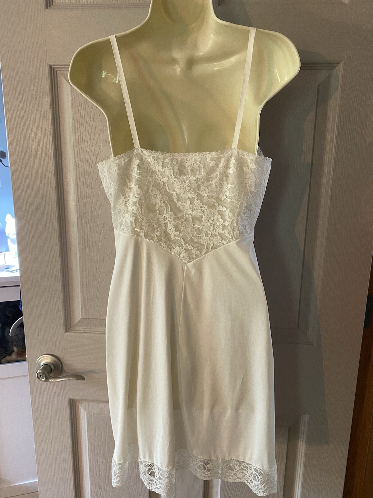Vanity Fair Vintage Lace Bodice Ivory Mini Slip Dress Size 34 Small VGC