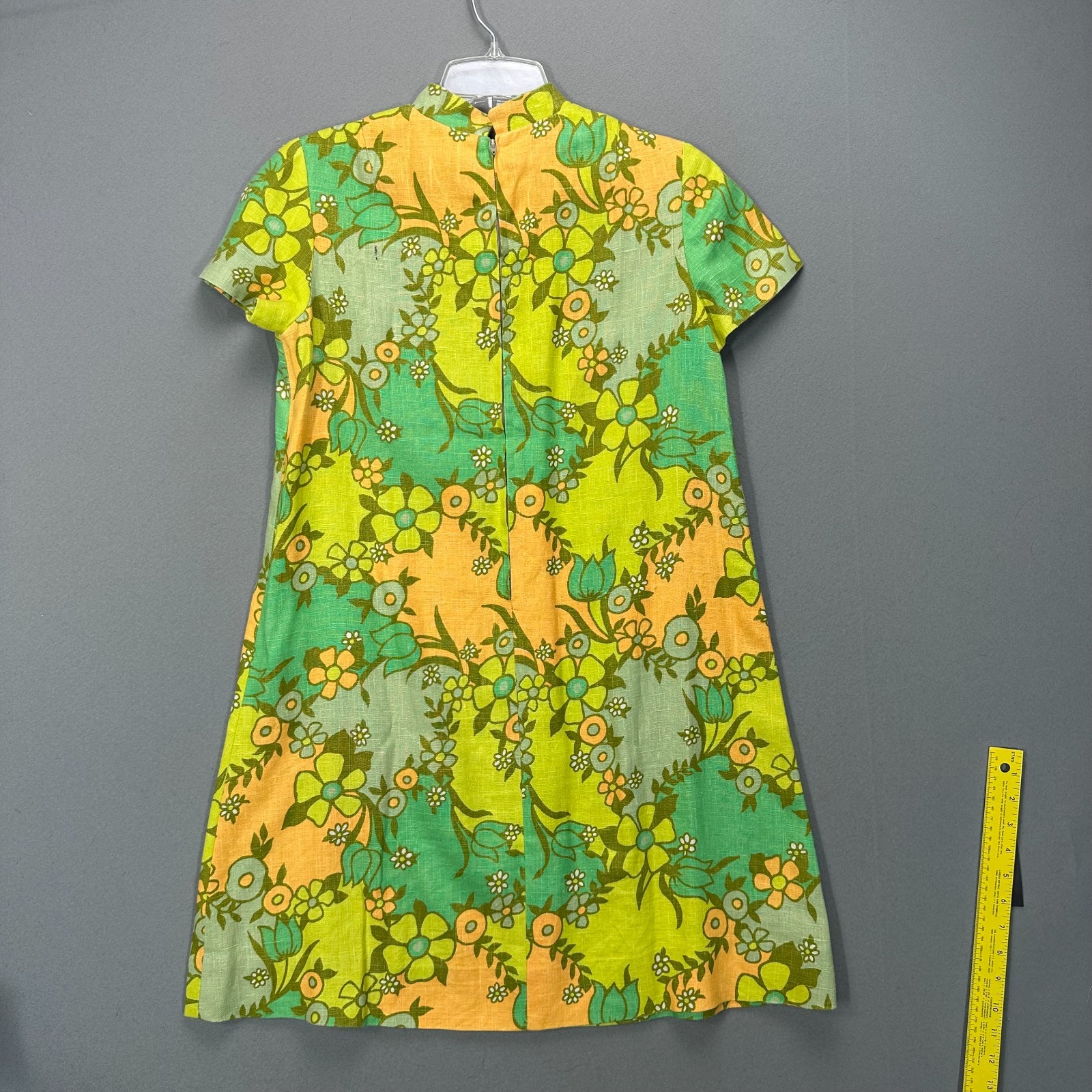 Vintage 60s Womens Sheath Dress S/M Neon Flower Power Short Sleeve Mod Hippie