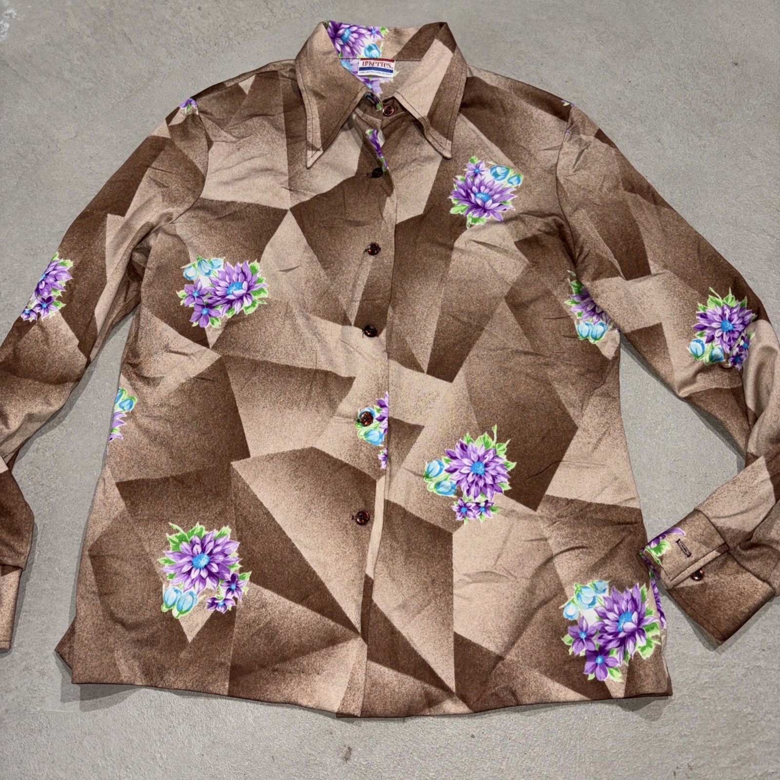 Vintage 70s Pykettes Women’s Geometric Floral Print button Long Sleeve Shirt