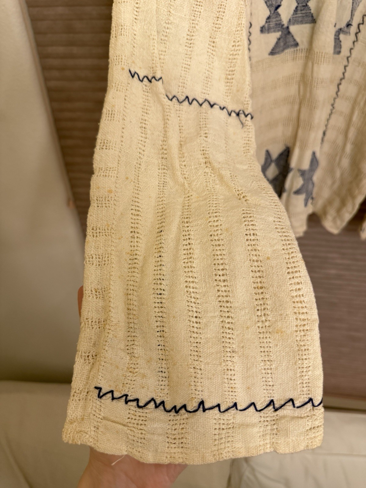 Vintage Cotton Blouse White Blue Collectors Indigenous Embroidered