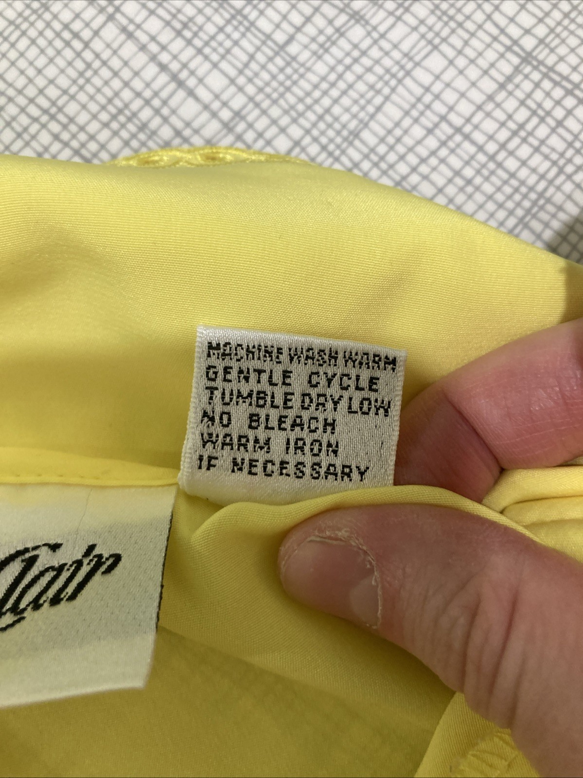 Vtg 1980s Yves Saint Clair Yellow Fabric Button Secretary Cottagecore Top Blouse