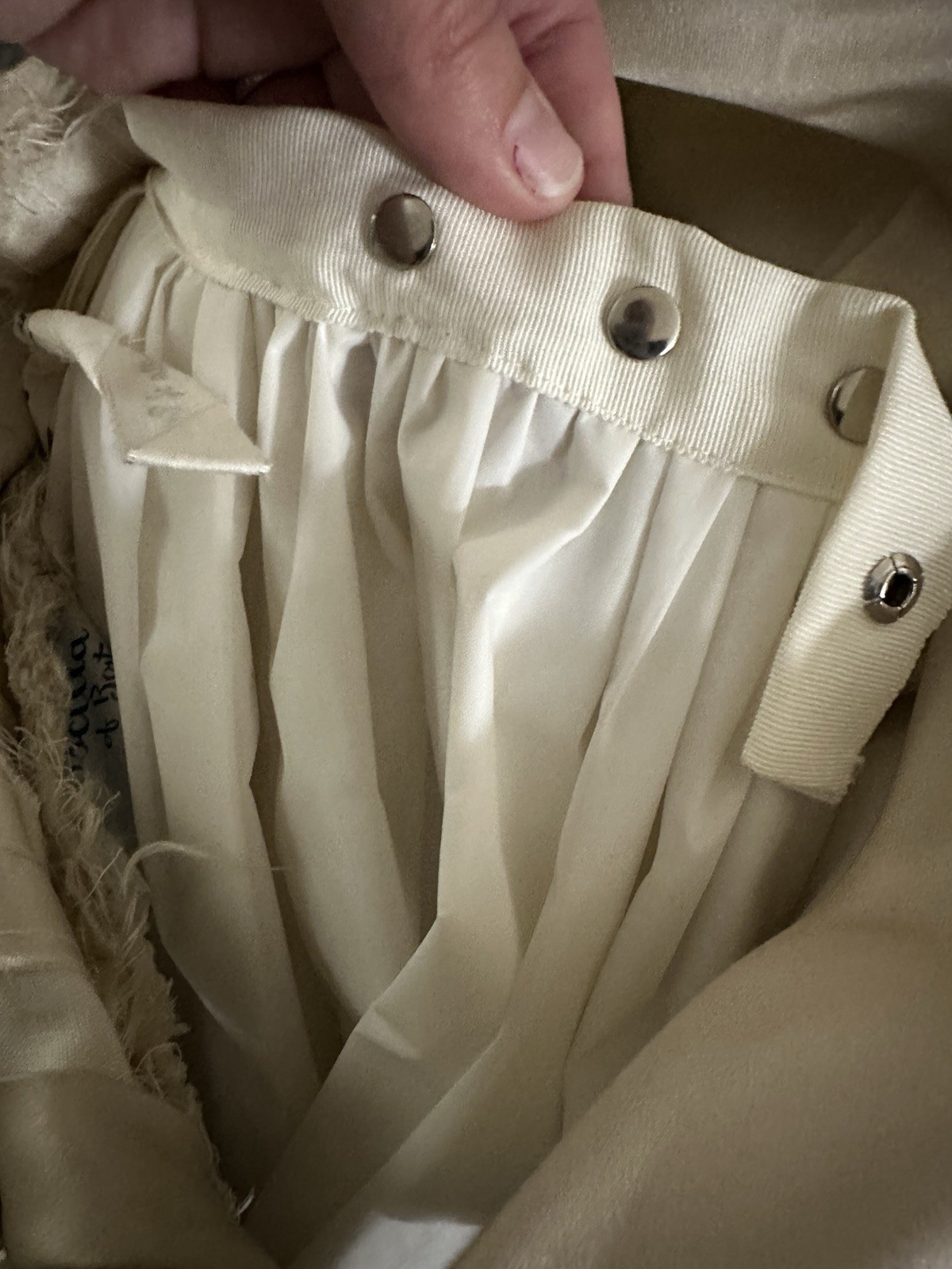 1950s Vintage Priscilla Of Boston Ivory Satin Gown V Bodice /Neck 3/4 Sleeve