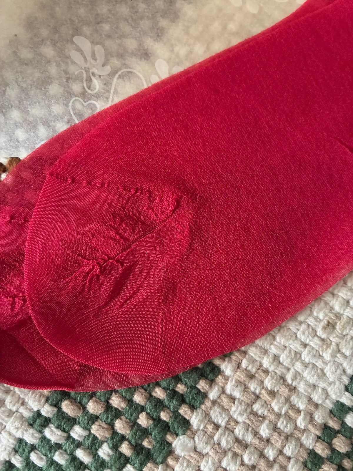 Vintage Deep Rosy Pink Seamless Stockings Sz 8-9 Pink NIP Agilon